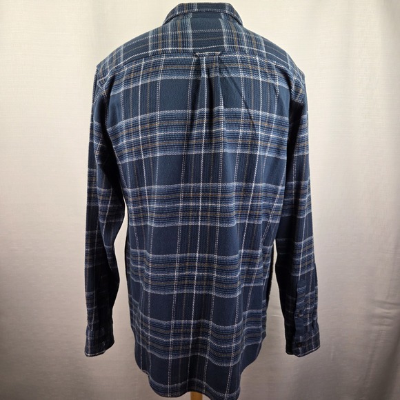 Orvis Big Bear Heavyweight Flannel Shirt Men's M Blue Plaid Pockets Outdoors - Picture 5 of 8